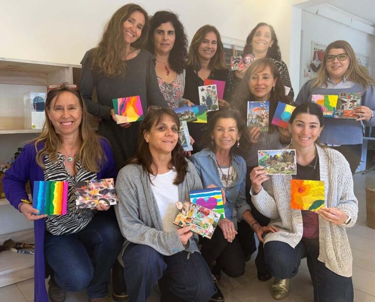 Taller de Arte Experimental MARTES 11 de Octubre de 2022